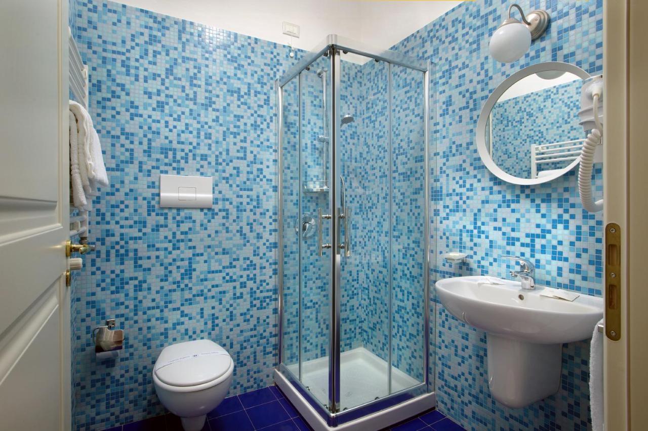 Hotel Palazzo Sant'Antonio Napoli Esterno foto